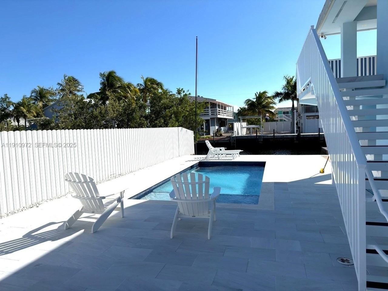 27346 Martinique Lane - Photo 4 of 24