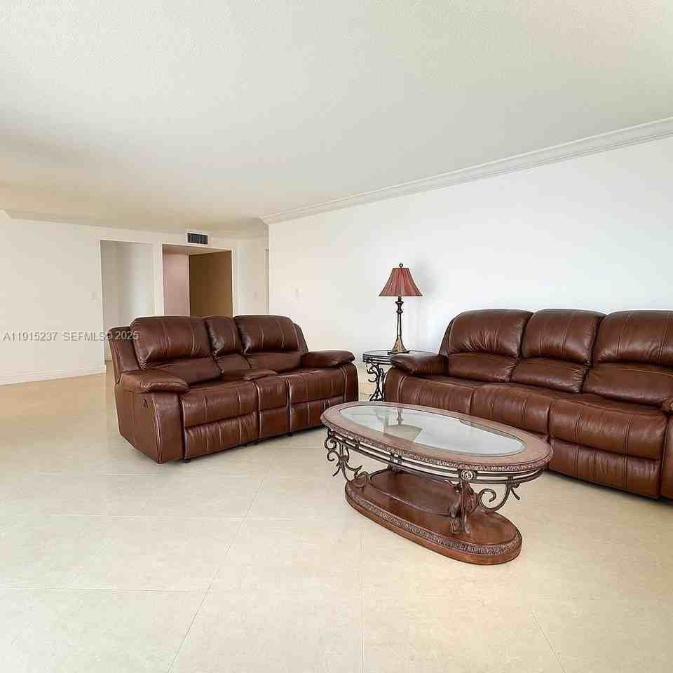 2780 Northeast 183rd Street #717 - Photo 5 of 27