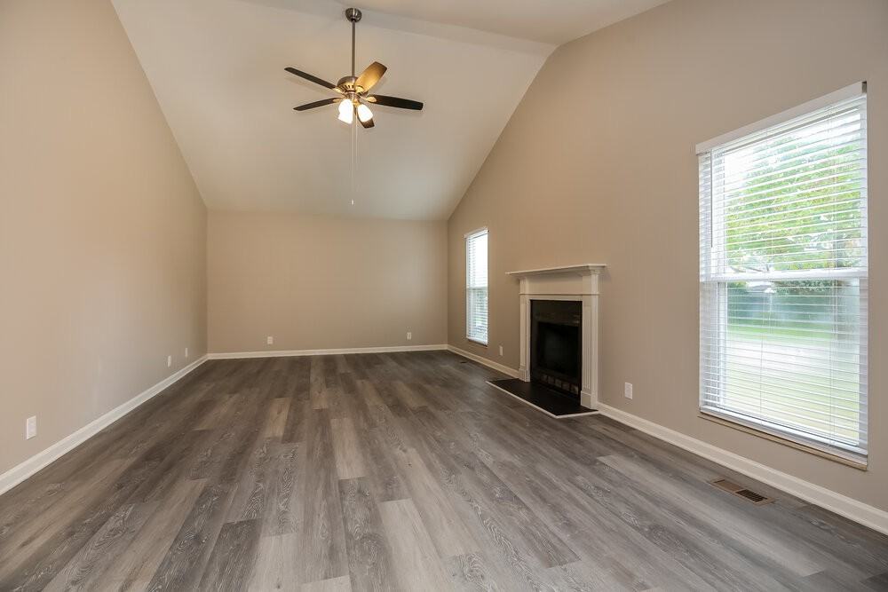 3264 Towne Village Rd - Photo 3 of 16