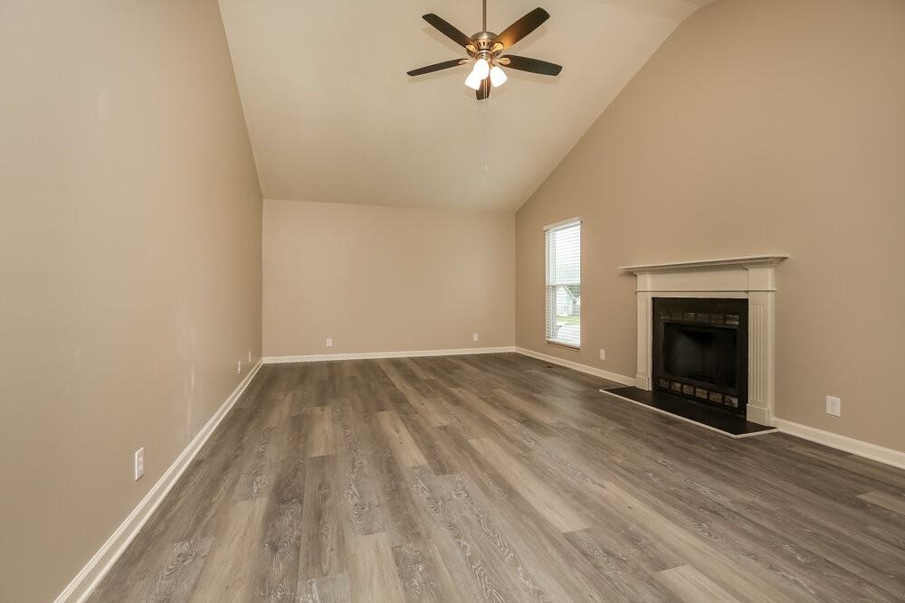 3264 Towne Village Rd - Photo 5 of 16