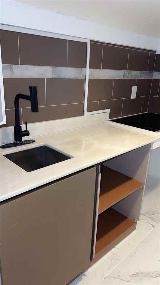 2140 North 62nd Avenue #0 - Photo 5 of 8