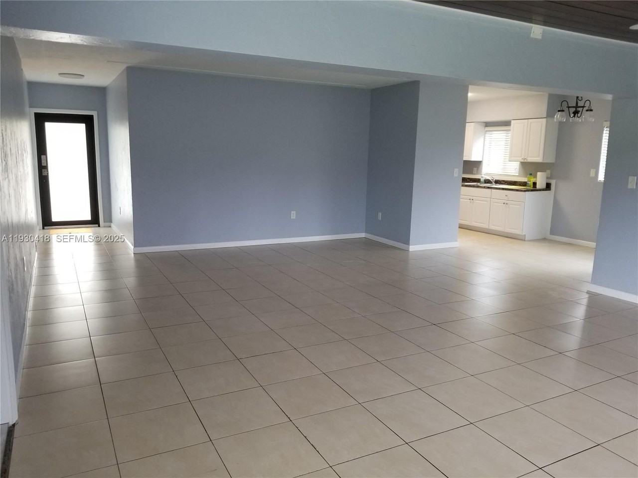 949 Northwest 10th Street - Photo 7 of 21