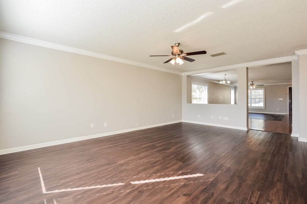 4716 Barbados Loop - Photo 3 of 16