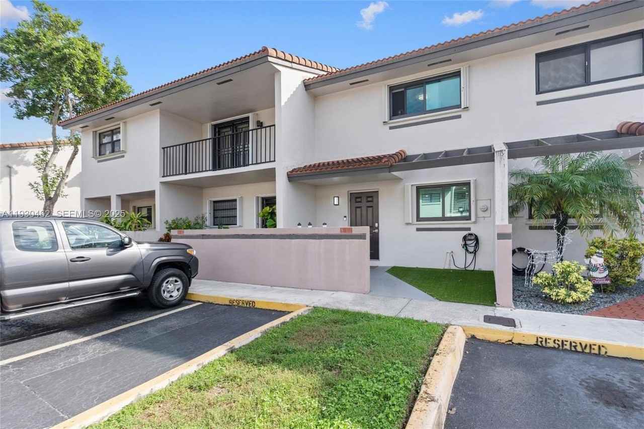 13408 Southwest 62nd Street #103K - Photo 2 of 42