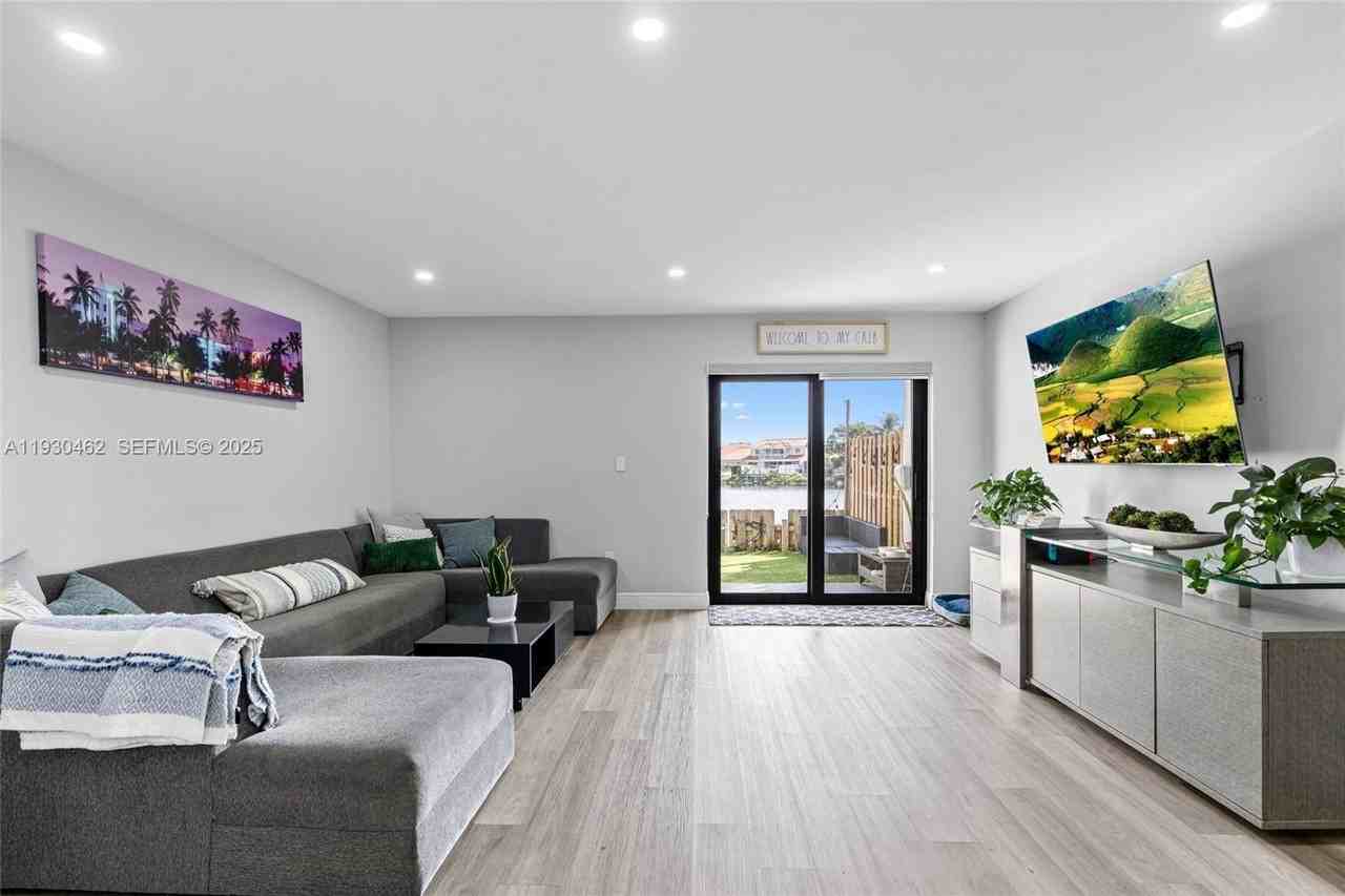 13408 Southwest 62nd Street #103K - Photo 7 of 42