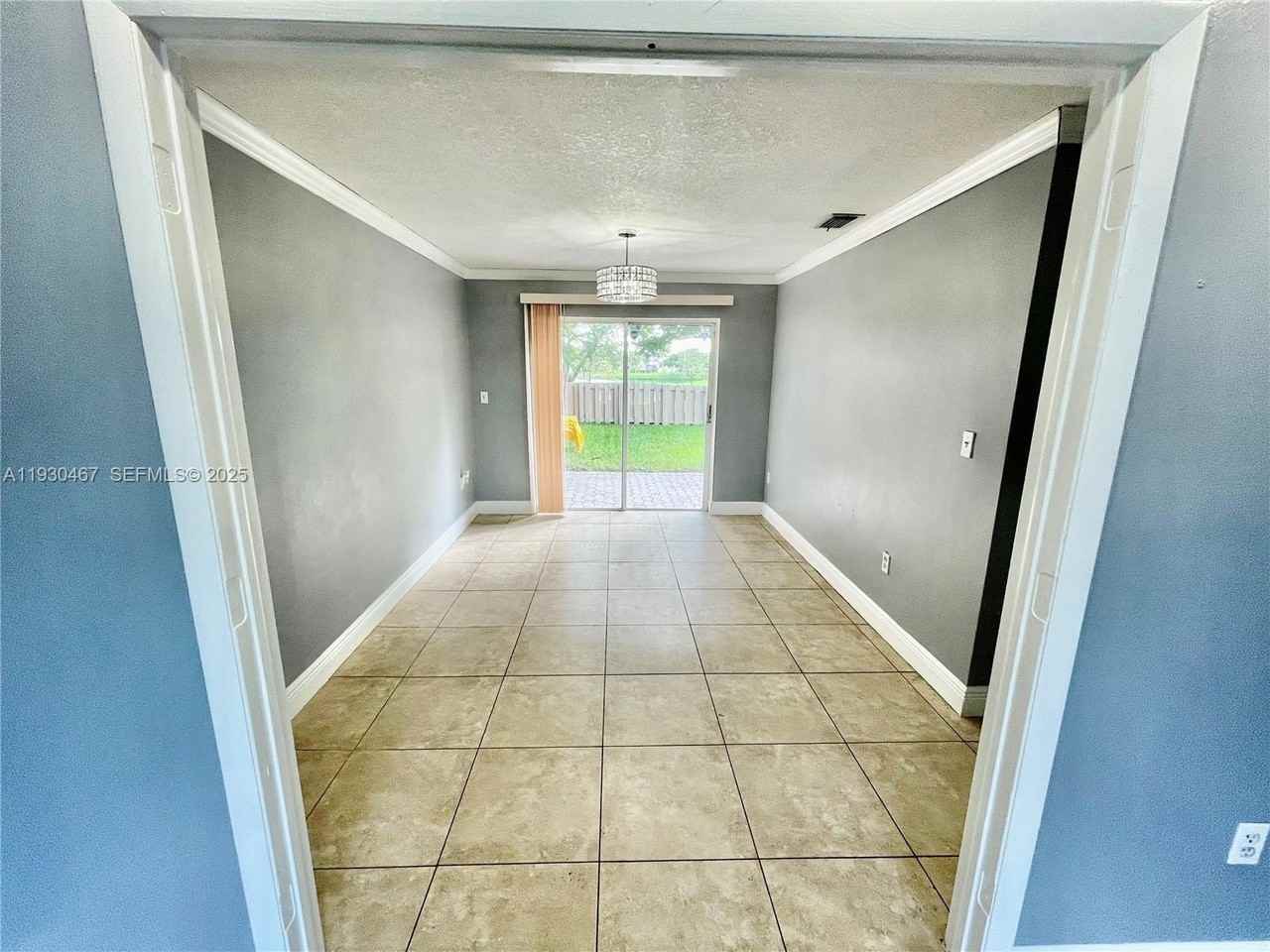 10223 Southwest 156th Avenue #0 - Photo 6 of 26