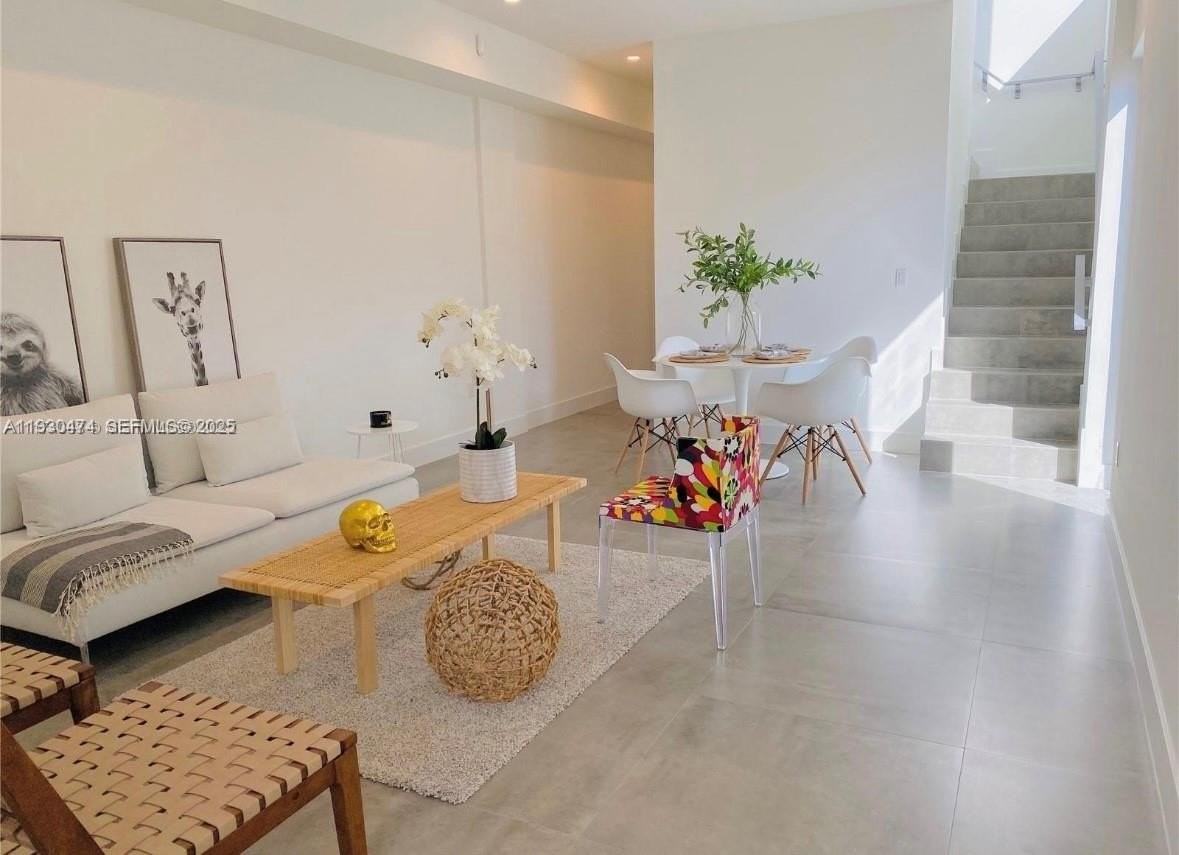 3653 Southwest 25th Street #3653 - Photo 3 of 20