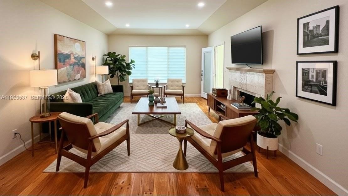 40 Southwest 30th Road - Photo 4 of 16