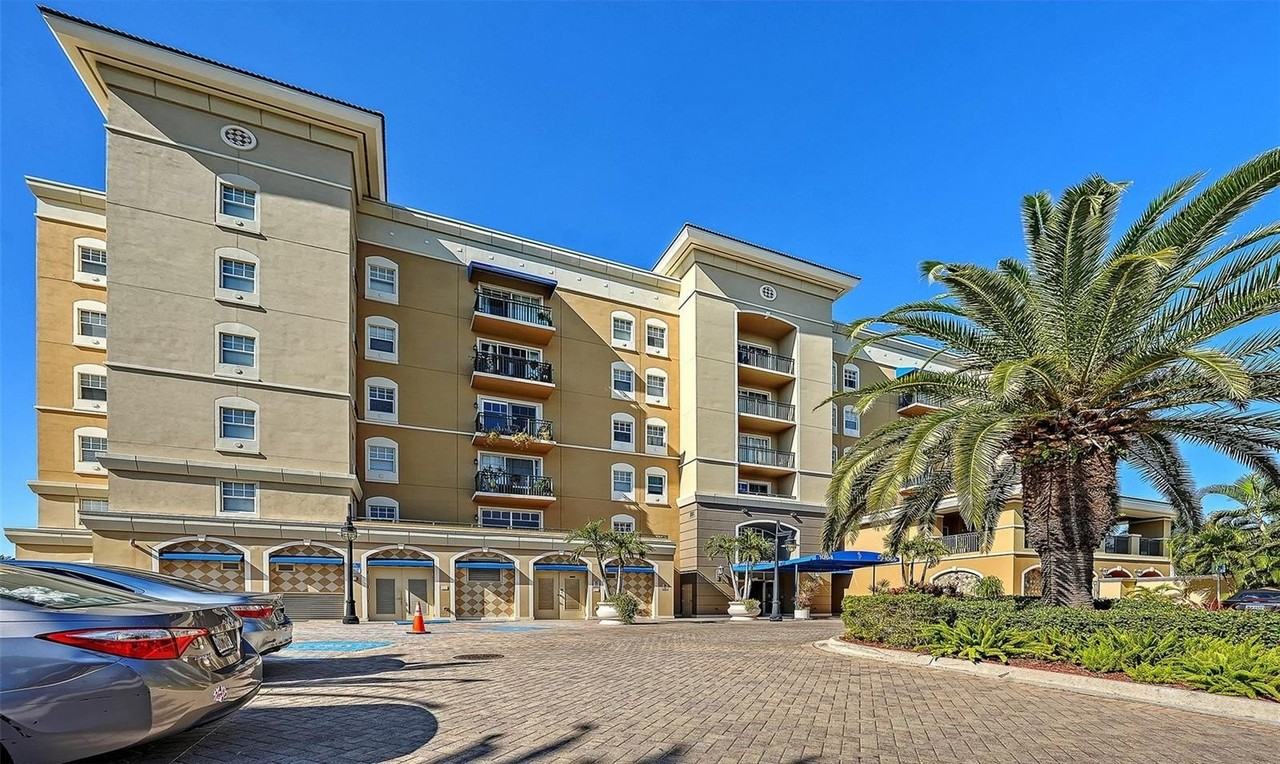 1064 N Tamiami Trl #1625 - Photo 3 of 33