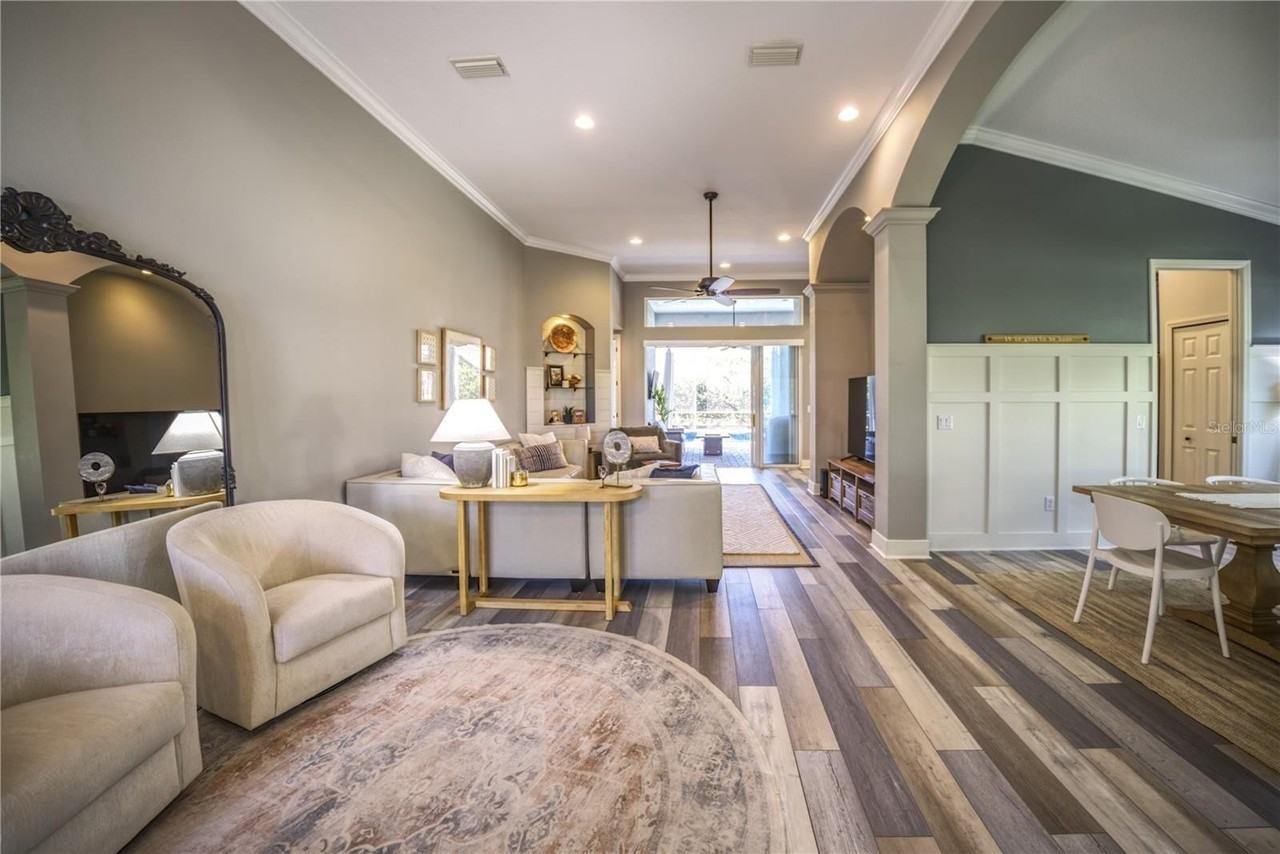 5546 Whitehead Street - Photo 6 of 41