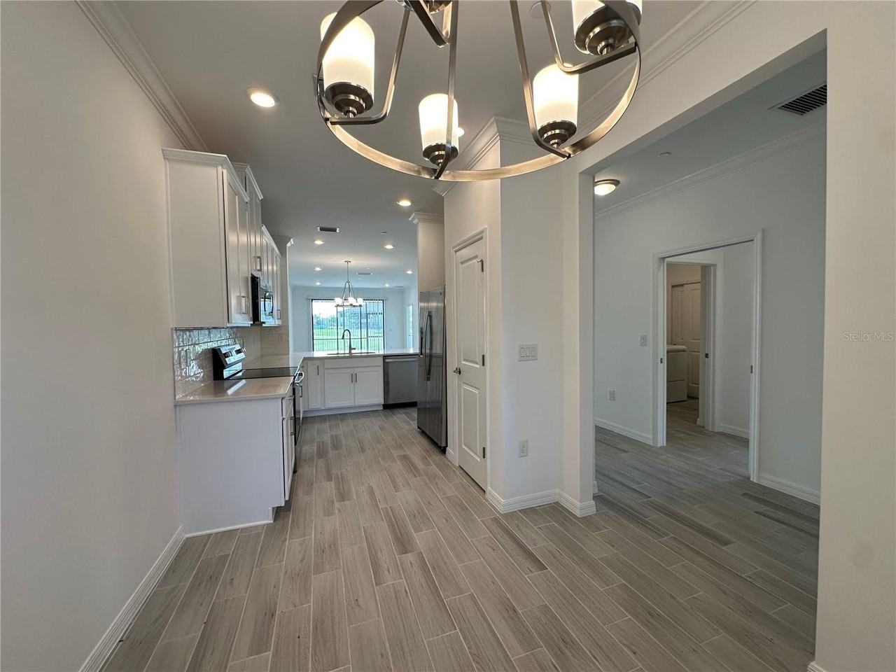 23819 Collina Way #104 - Photo 7 of 44