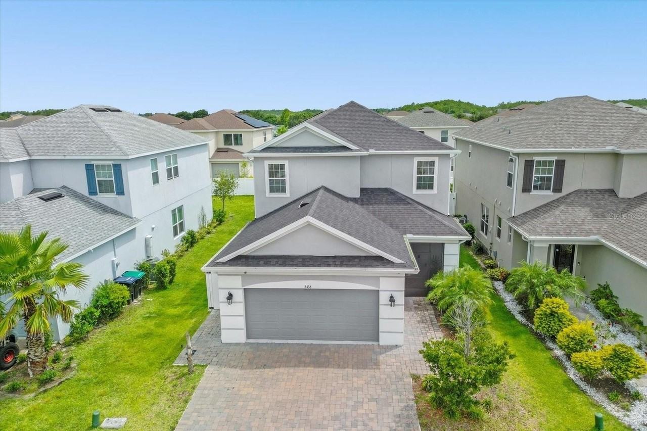 2438 Pearl Cider Street - Photo 3 of 47