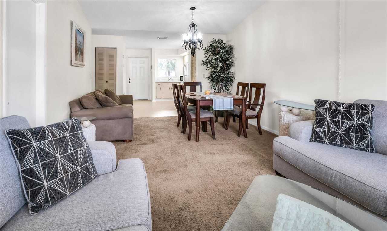 845 Orchid Springs Dr - Photo 7 of 32