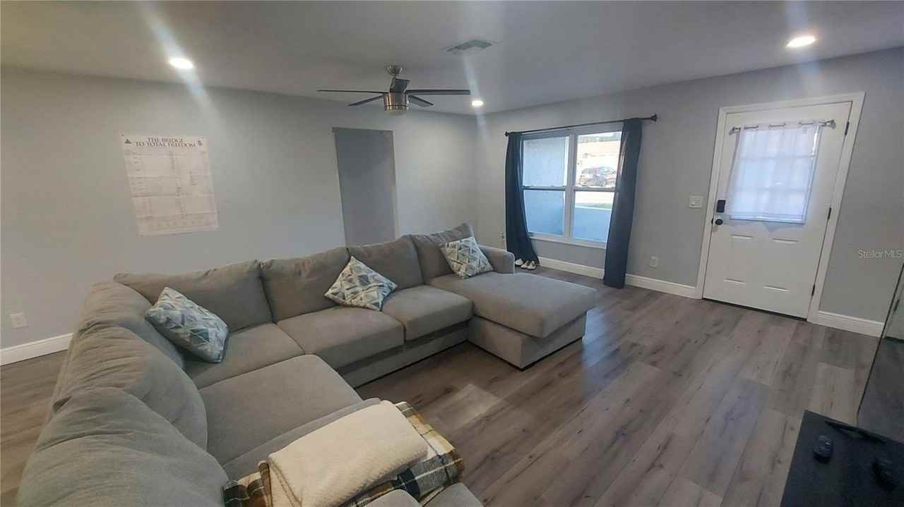 1811 Forest Drive - Photo 2 of 20