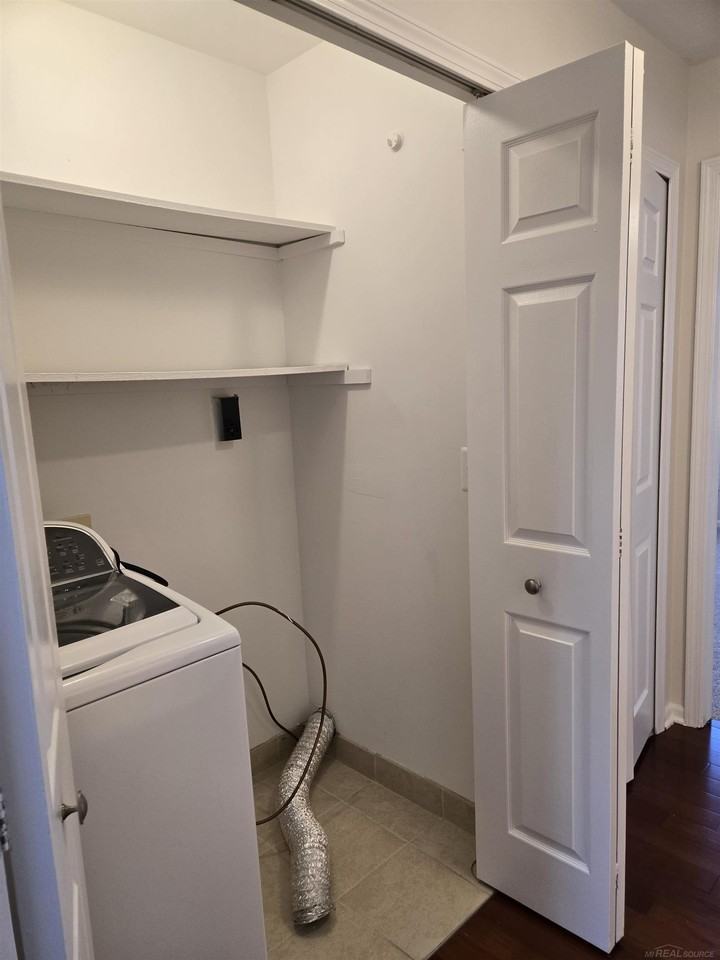 38664 Harrison Creek Court - Photo 7 of 13