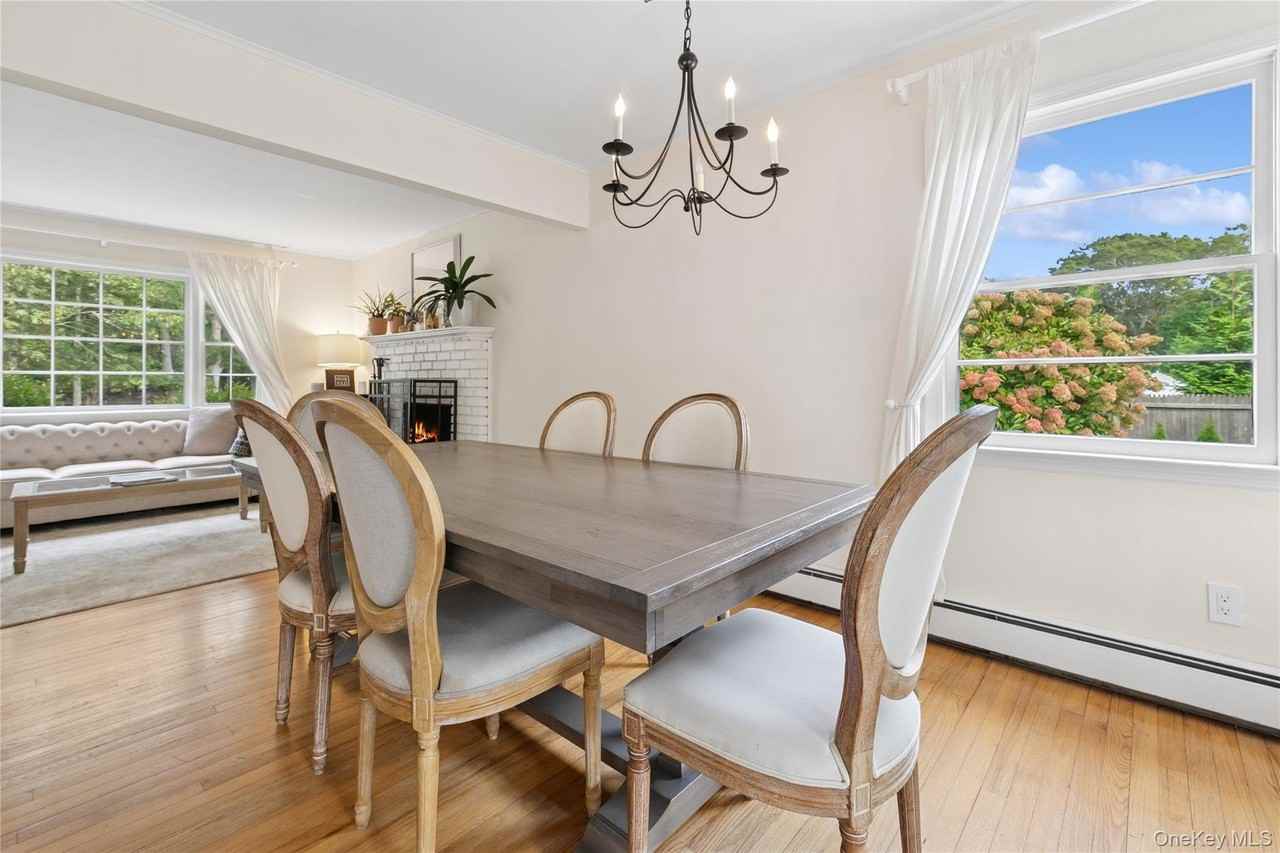 1181 Springs Fireplace Rd - Photo 4 of 26