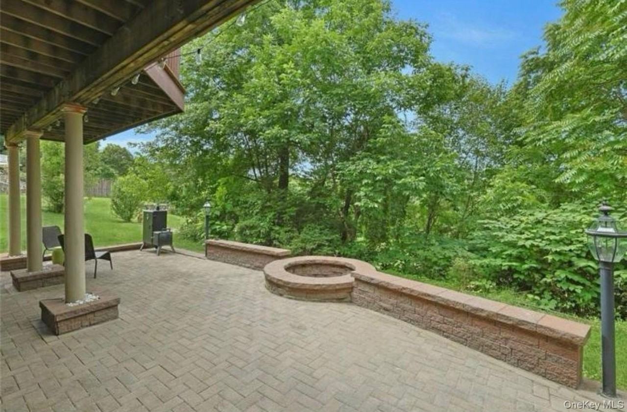 267 Lafayette Avenue - Photo 2 of 13