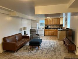 featured image of 8 Blackford Avenue #BS