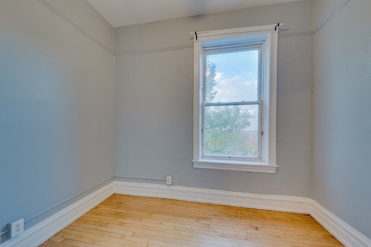 2511 West Le Moyne Street #3 - Photo 6 of 16