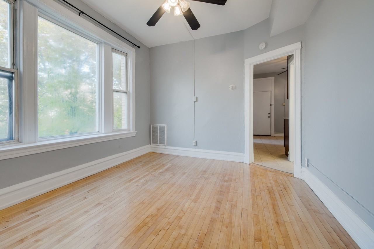 2511 West Le Moyne Street #3 - Photo 7 of 16