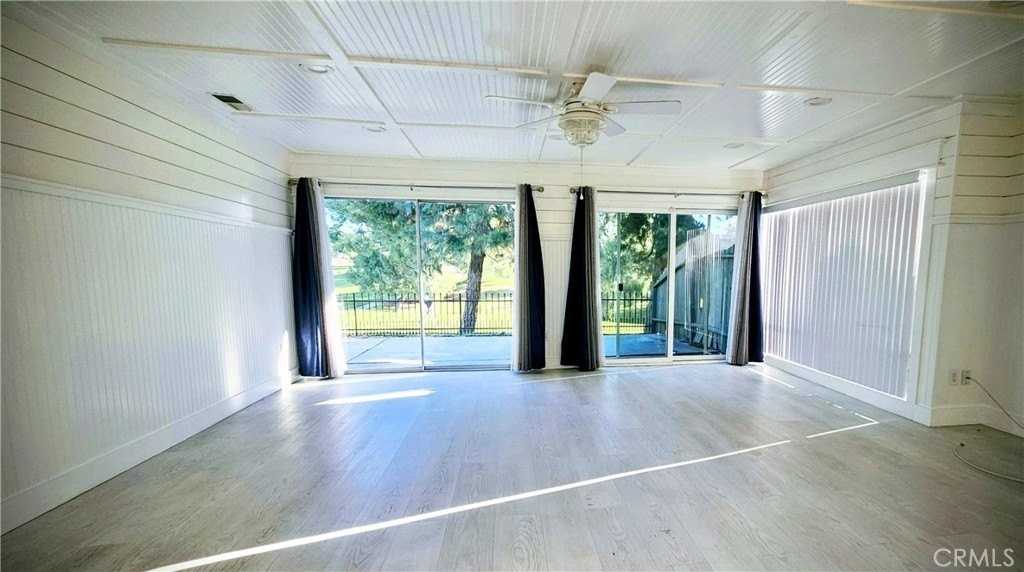 6172 Avenue Juan Diaz - Photo 3 of 20