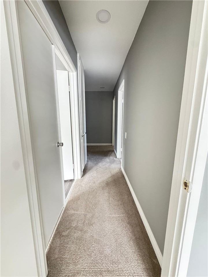 1339 Parkside Drive - Photo 7 of 12