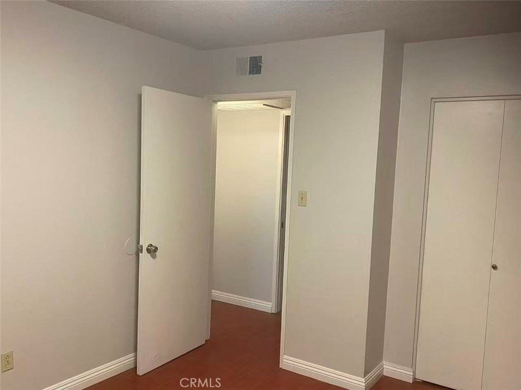 4116 Parker Avenue - Photo 4 of 8