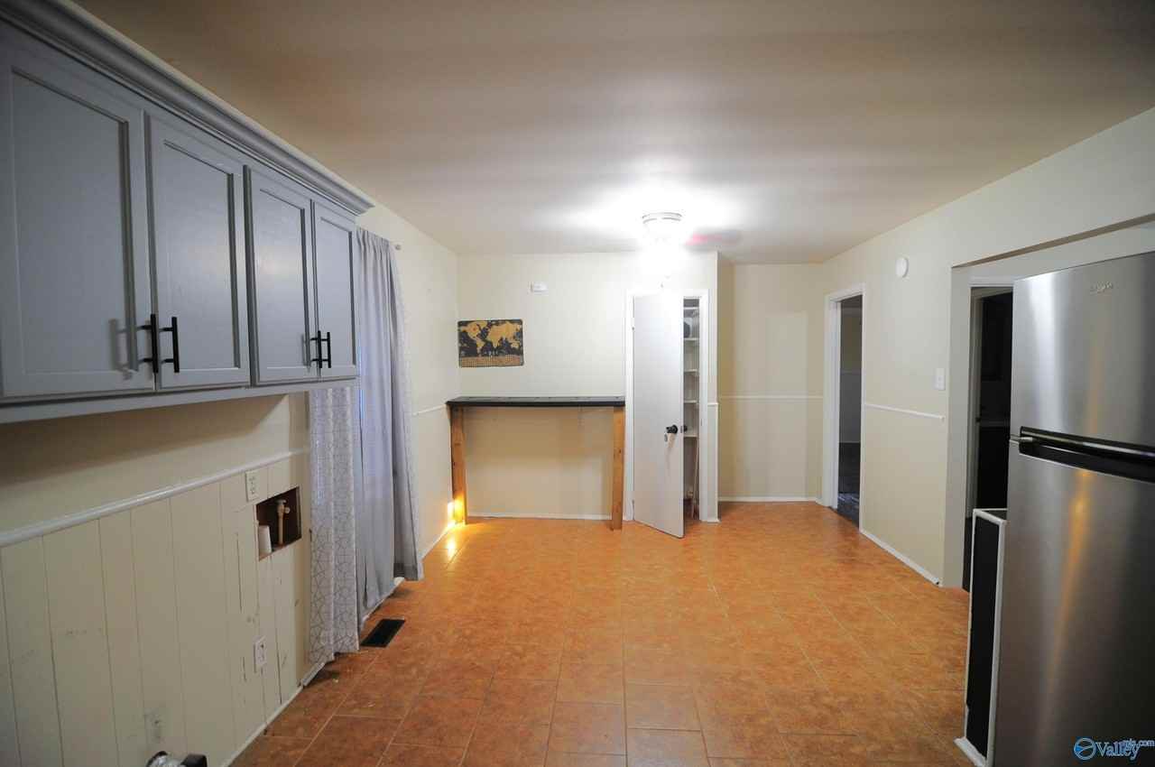 1702 Truman Drive Northeast - Photo 4 of 17