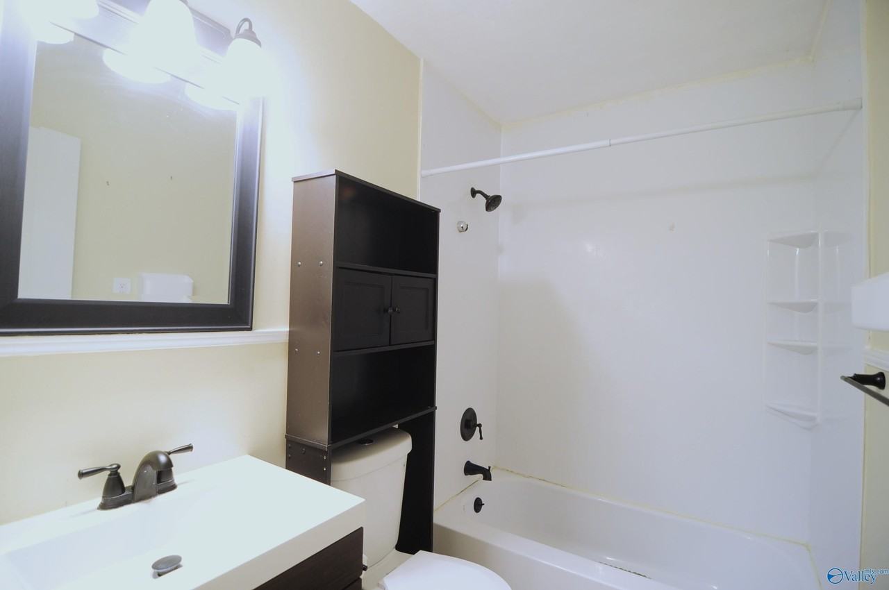 1702 Truman Drive Northeast - Photo 5 of 17