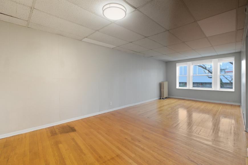 117 West 1st Avenue - Photo 3 of 10