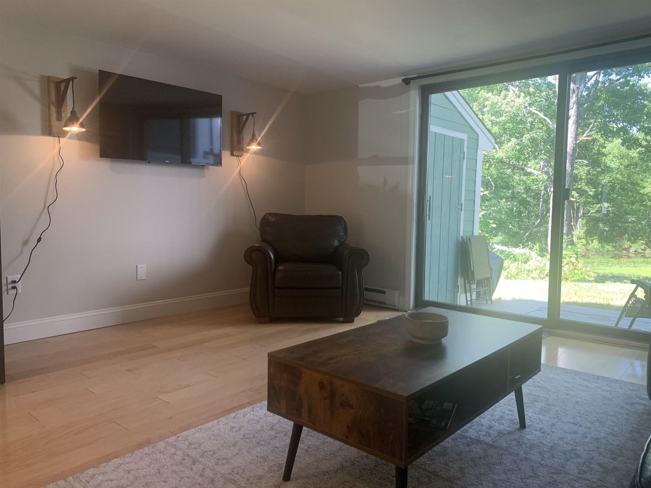 508 Piscassic St - Photo 3 of 28