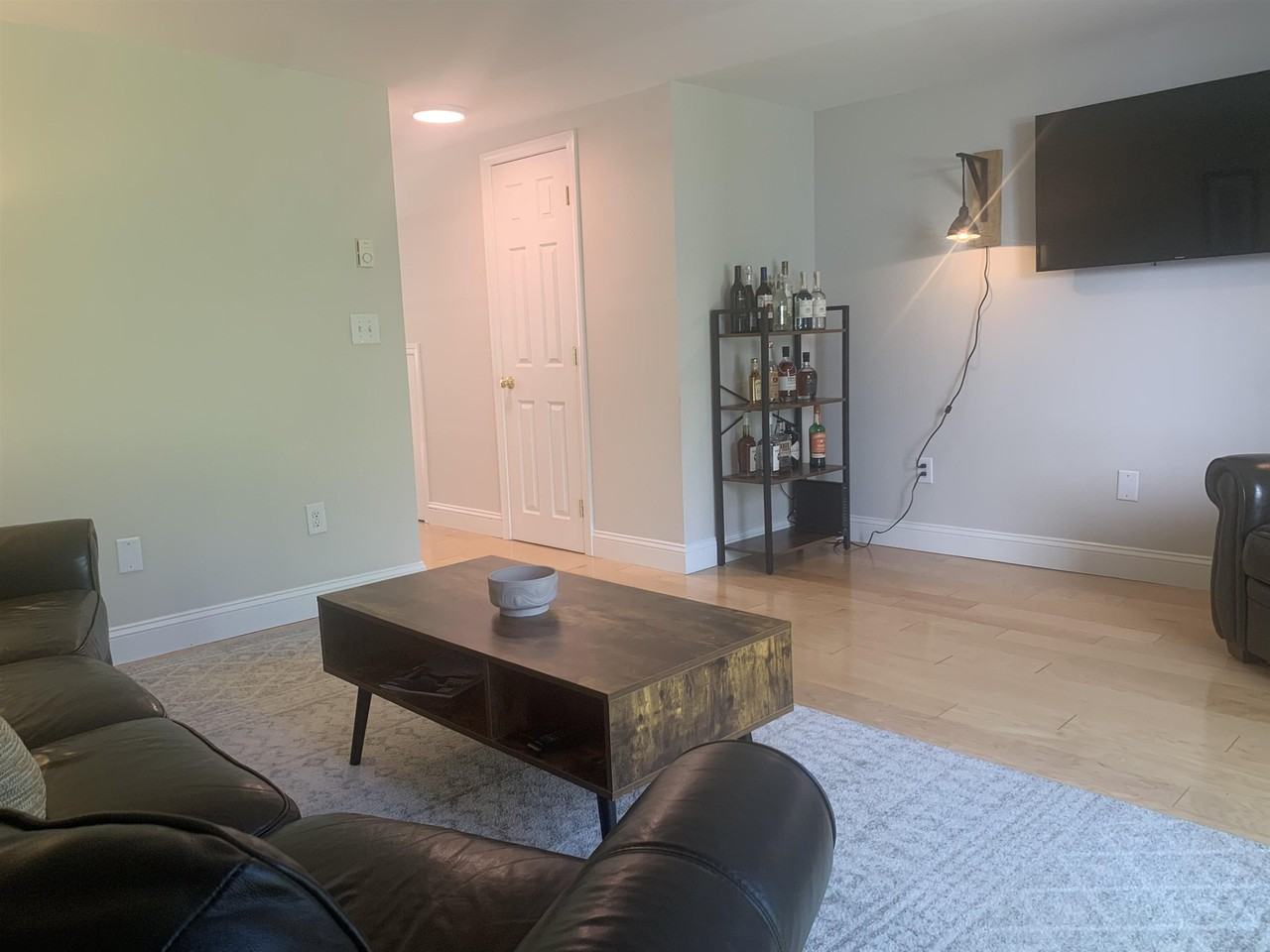 508 Piscassic St - Photo 5 of 28