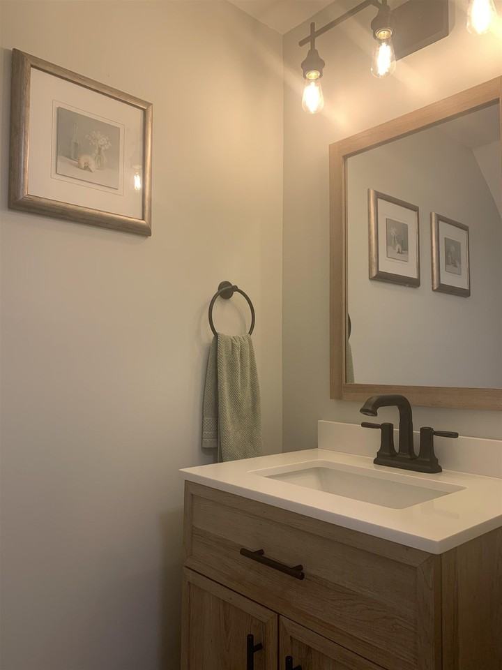 508 Piscassic St - Photo 7 of 28