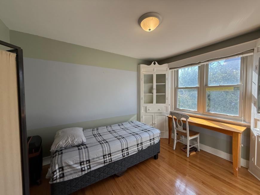 1 West 3rd St - Photo 4 of 10