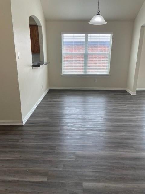 12408 Fort Worth Street - Photo 6 of 33