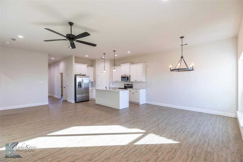 8158 Sawdust Trl - Photo 4 of 27