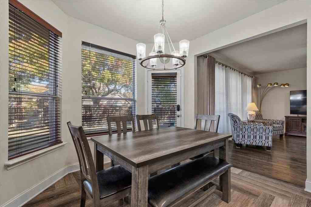 2501 Haddock Drive - Photo 7 of 25