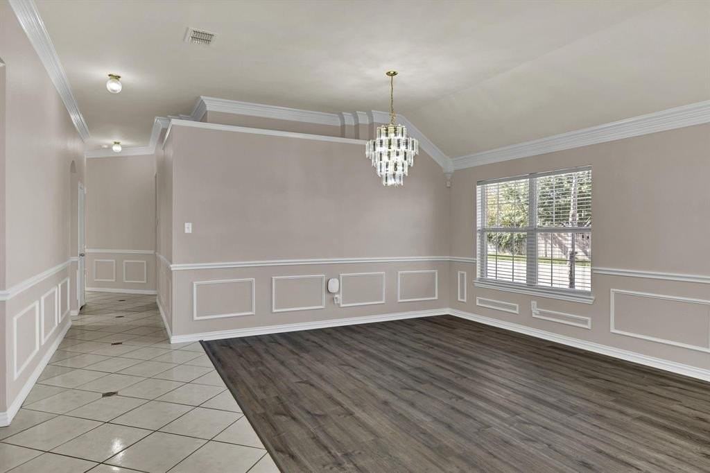 700 Dover Park Trail - Photo 5 of 28