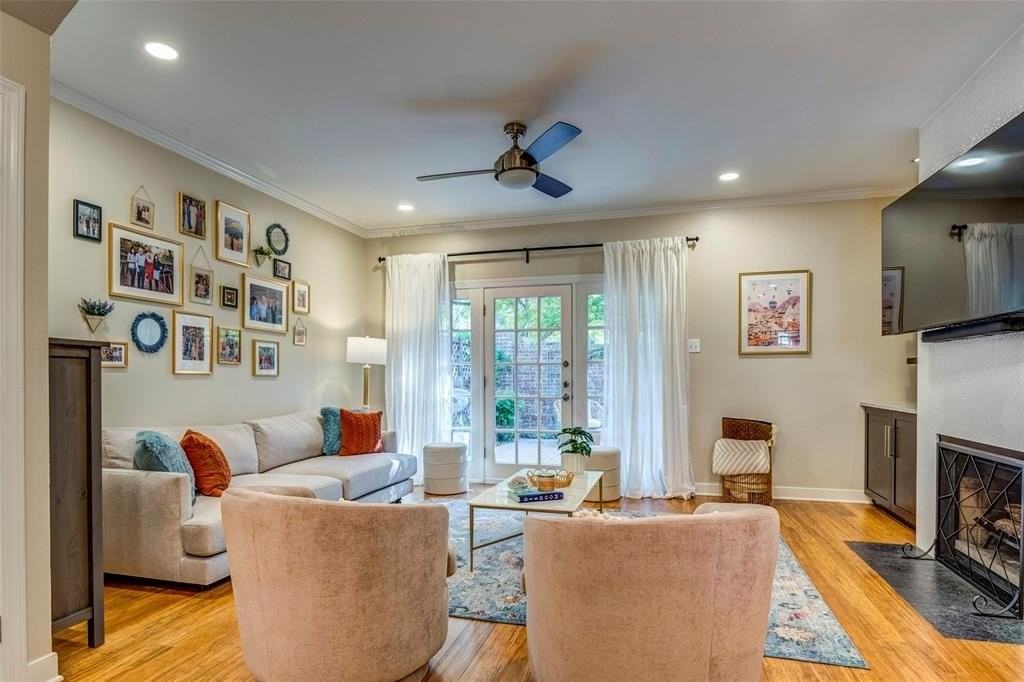 5859 Frankford Rd #107 - Photo 7 of 37