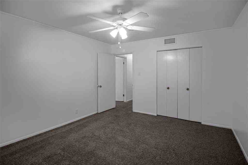 1618 University Drive - Photo 6 of 35