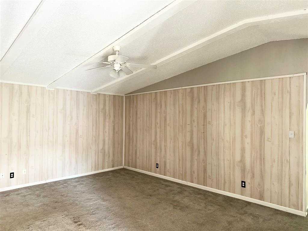 145 Price Drive - Photo 4 of 12