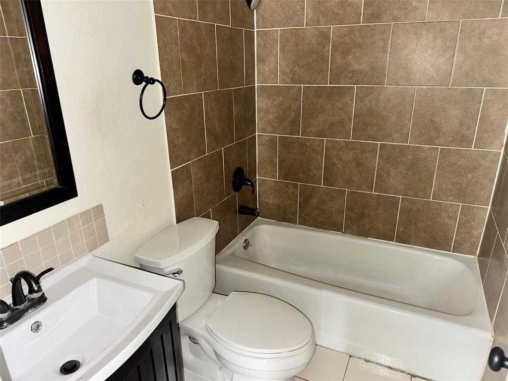 145 Price Drive - Photo 6 of 12