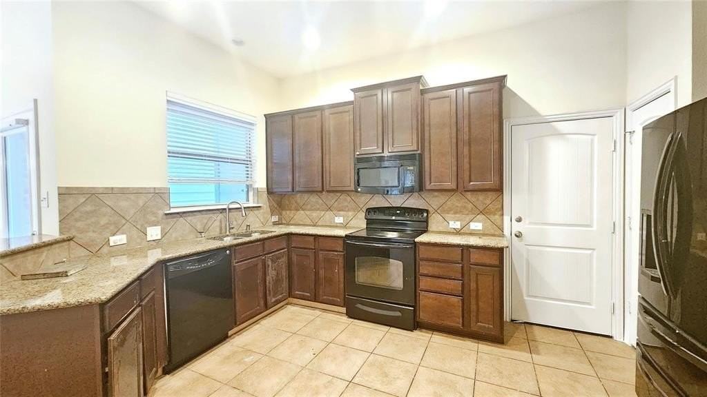 1934 Loma Alta Drive - Photo 6 of 27