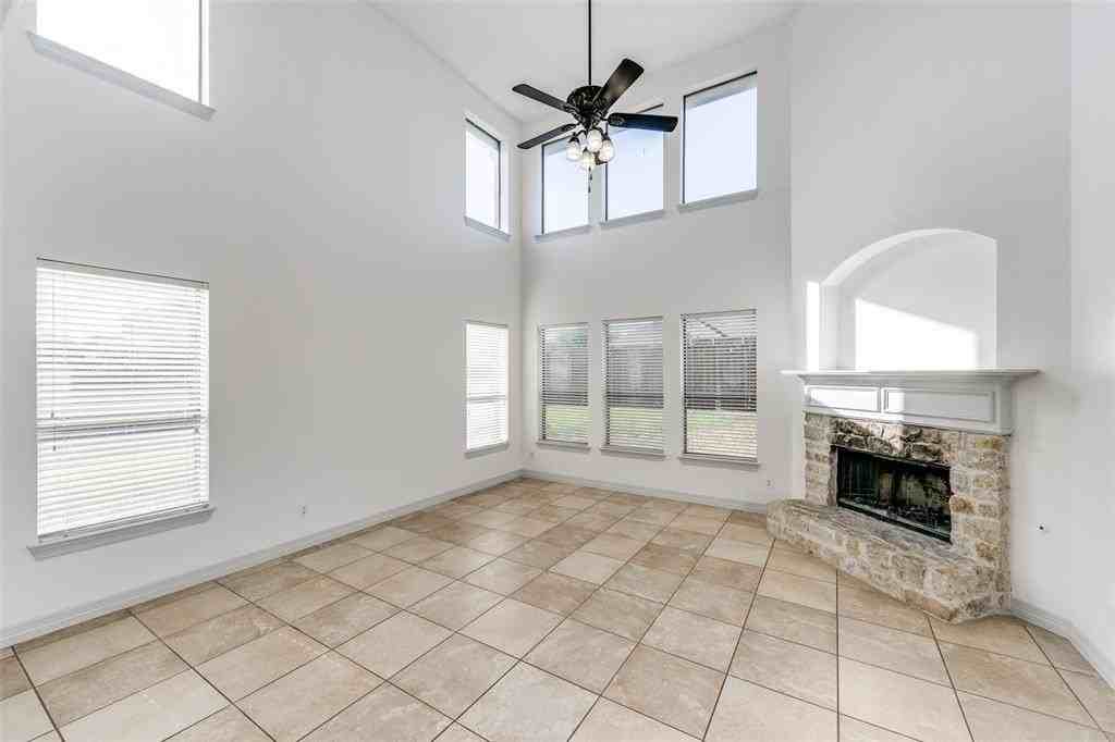 4328 Oak Bluff Lane - Photo 5 of 31