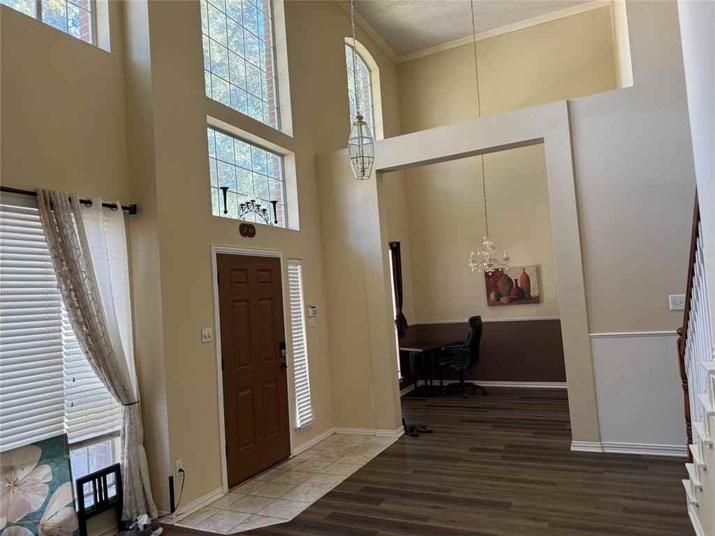 308 Santa Fe Trail - Photo 3 of 8