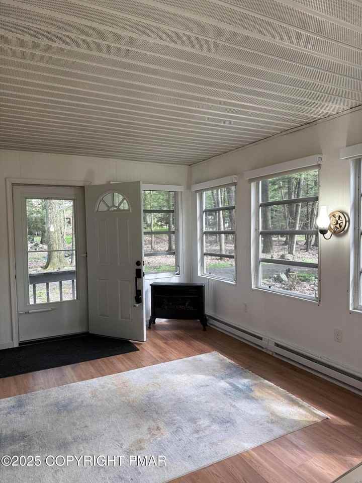 1146 Colt Lane - Photo 2 of 18