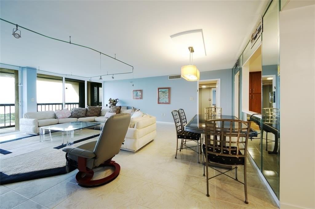 2480 Presidential Way #1903 - Photo 7 of 50