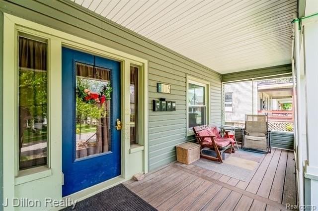 115 College Place - Photo 4 of 16