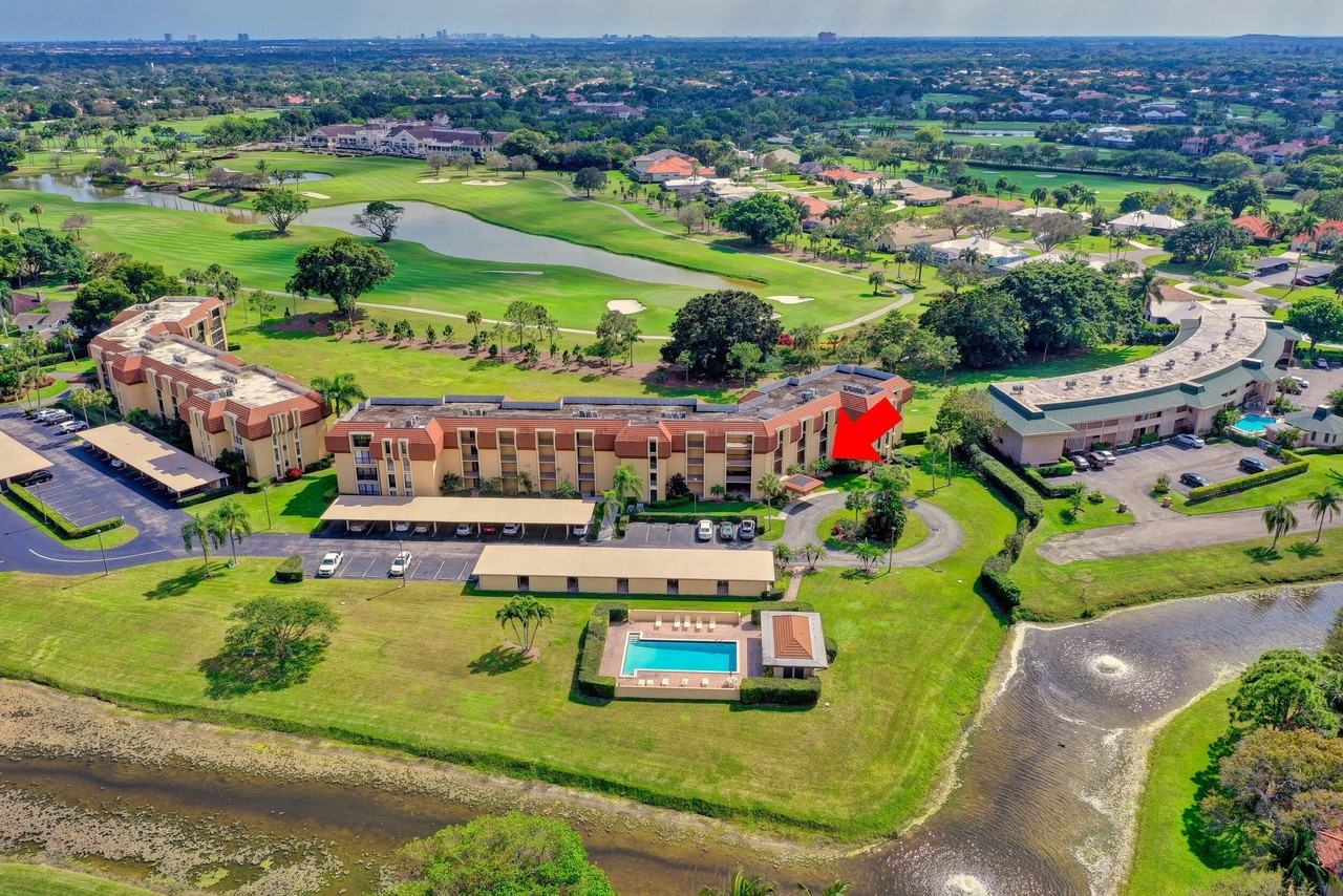 5390 Woodland Lakes Drive #102