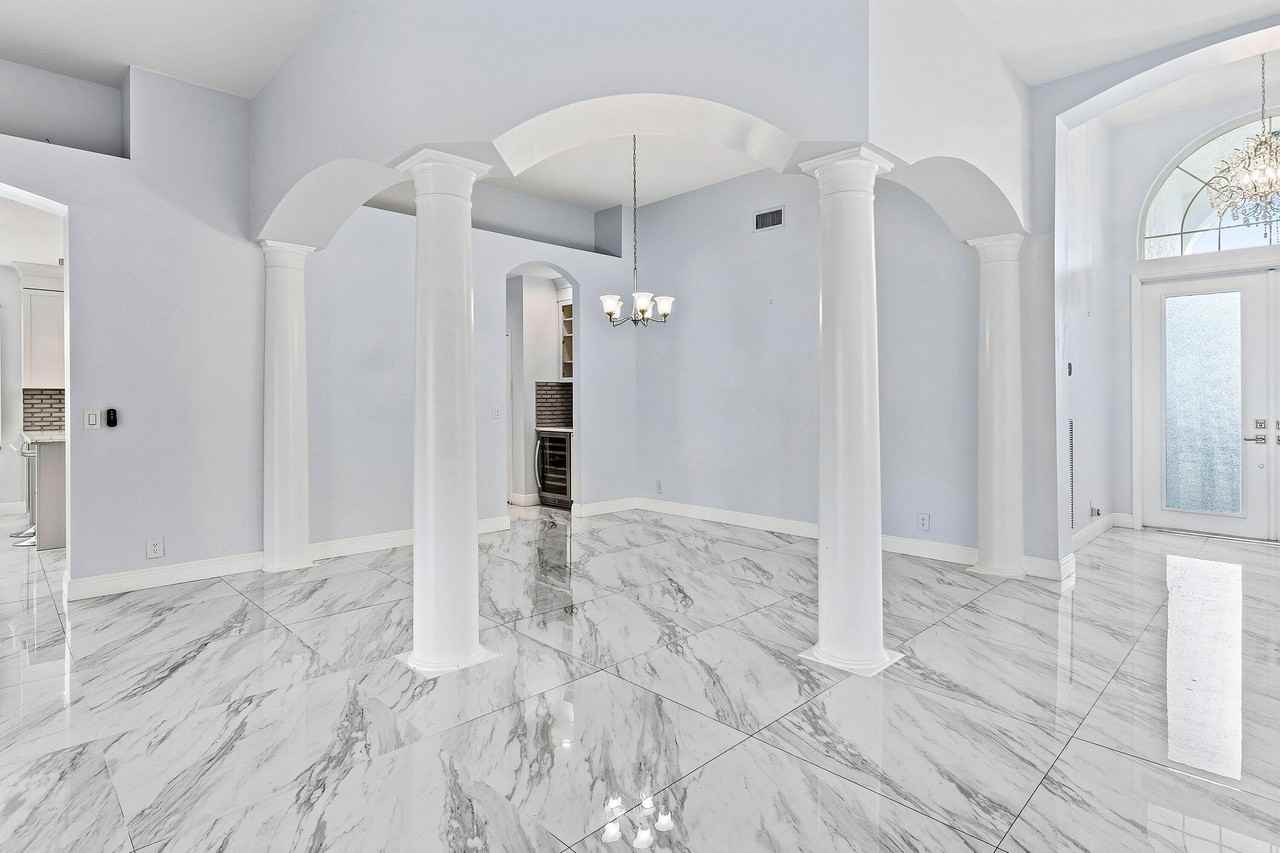 12403 Cascades Pointe Drive - Photo 6 of 50